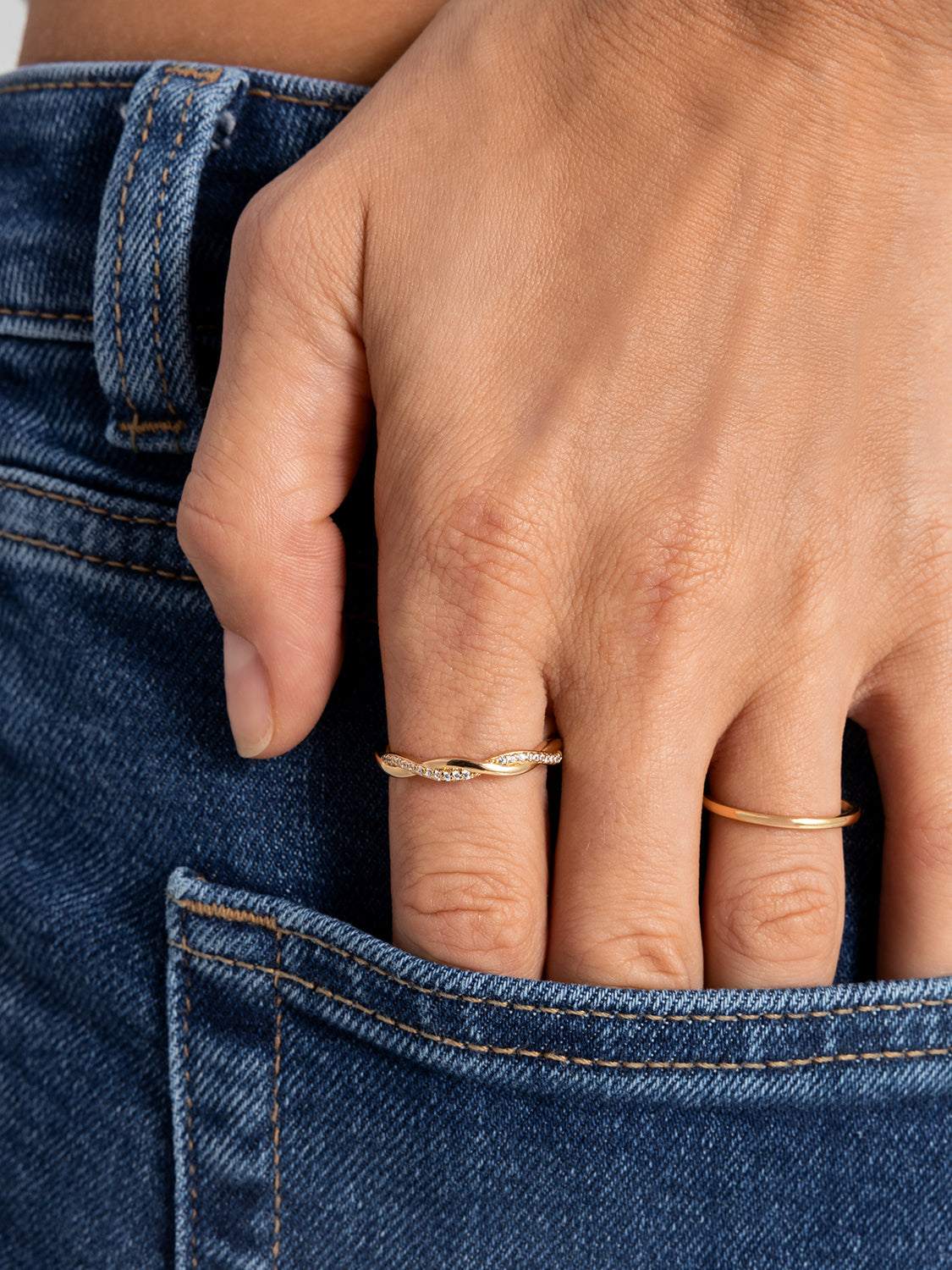 Twisted Pave Ring