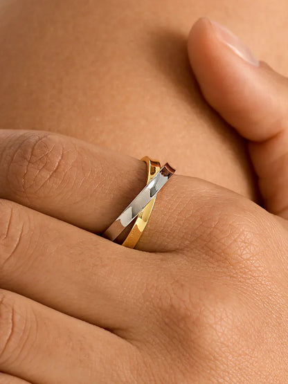 Mixed Interlocking Ring