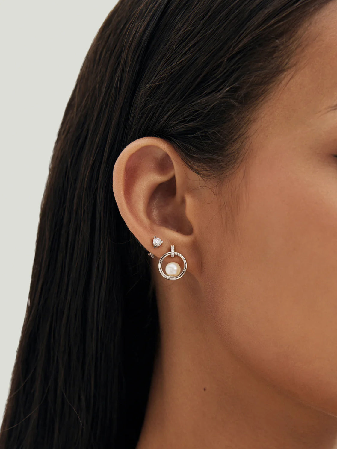 Circle Pearl Studs