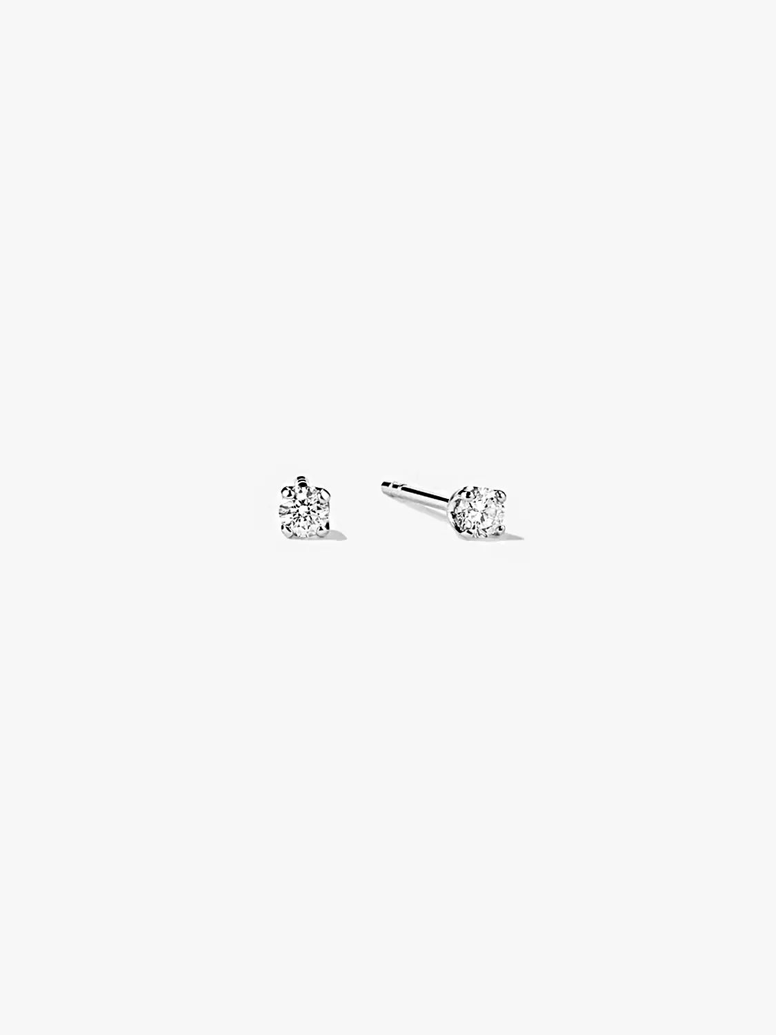Sapphire Studs