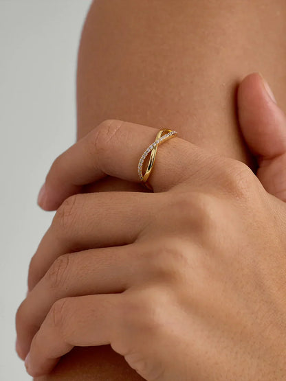 Silver Interweaving Infinity Ring