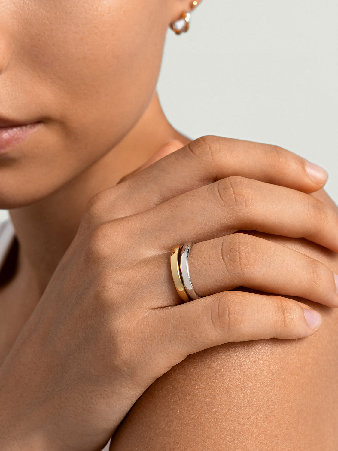 Mixed Crossover Ring